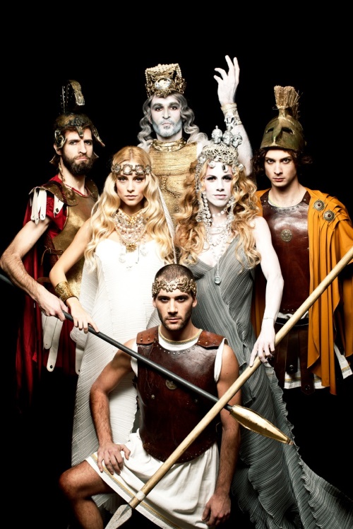 doukissa nomikou wraia elenh1