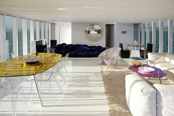 Jeff-Koons-Guilty-Yacht-Dakis-Joannou-05