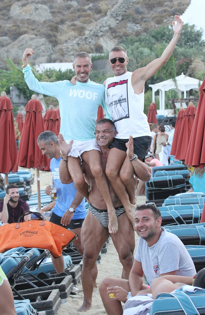 dsquared-manolis-tzinidis-1-mykonos-1