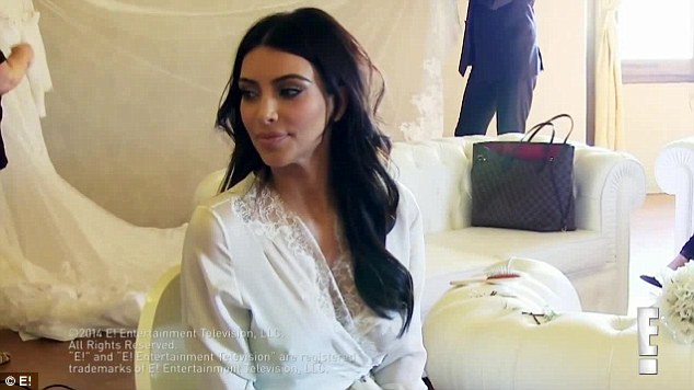 kim kardashian, peoplegreece, eswrouxa, prwti nuxta tou gamou