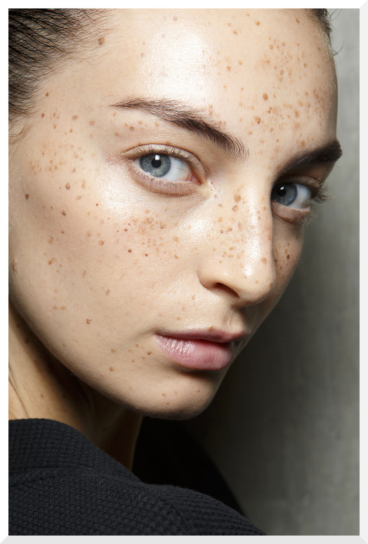 preen oi fakides einai trend