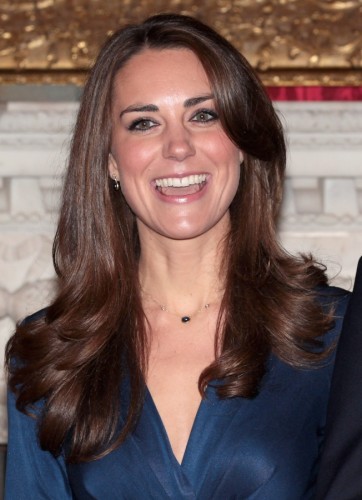 Kate-Middleton-Metamorfosi-2010, peoplegreece