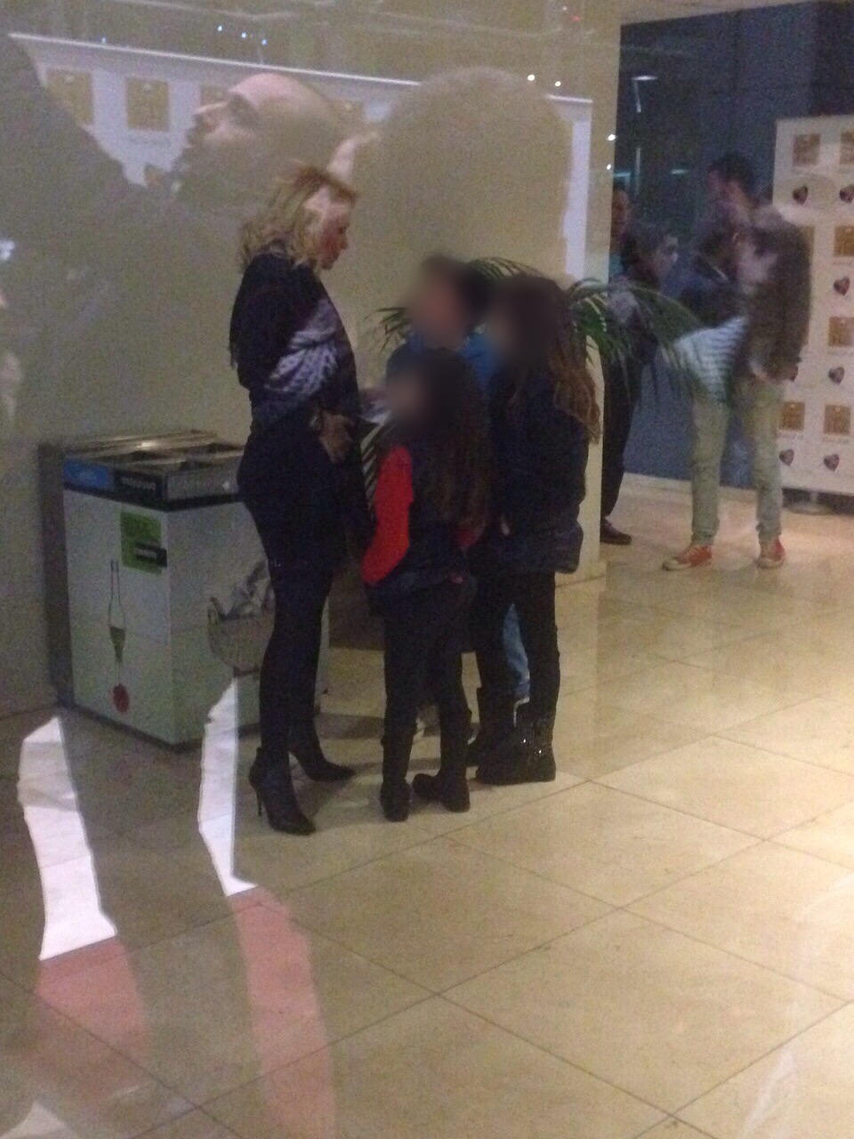 eleni menegaki, peoplegreece, golden hall