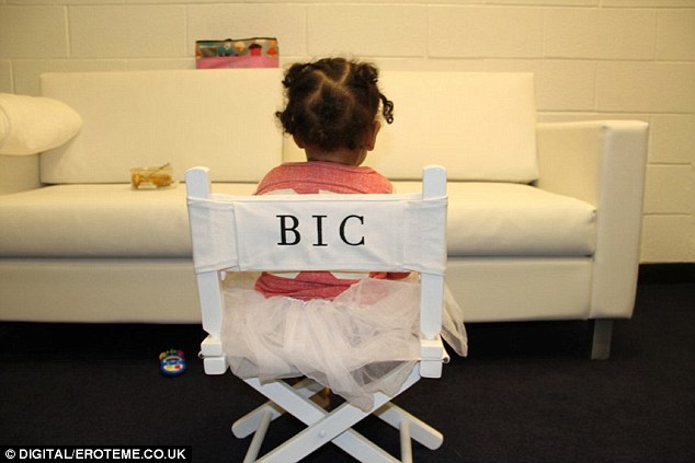 blue ivy, genethlia, peoplegreece