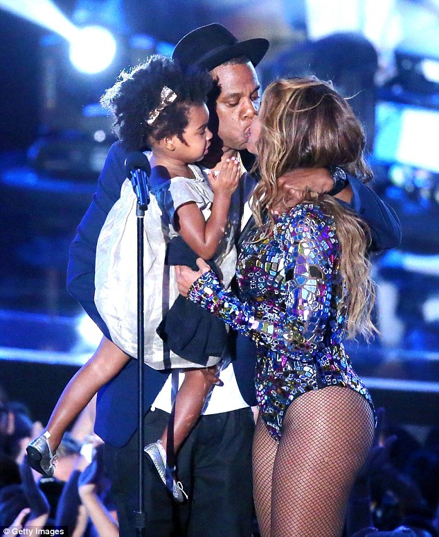 blue ivy, genethlia, peoplegreece