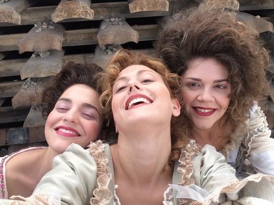 iroides, ladylike.gr