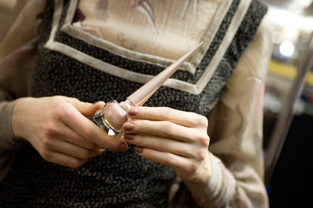 olympia le tan louboutin vernikia manikiour