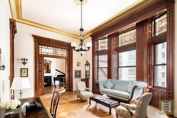 ladylike, jessica chastain, house