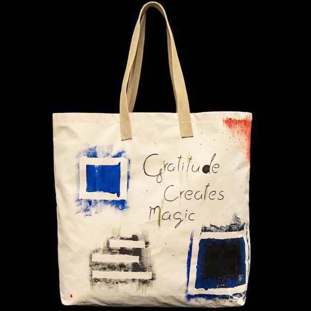 Mary Sinatsaki, tsanta