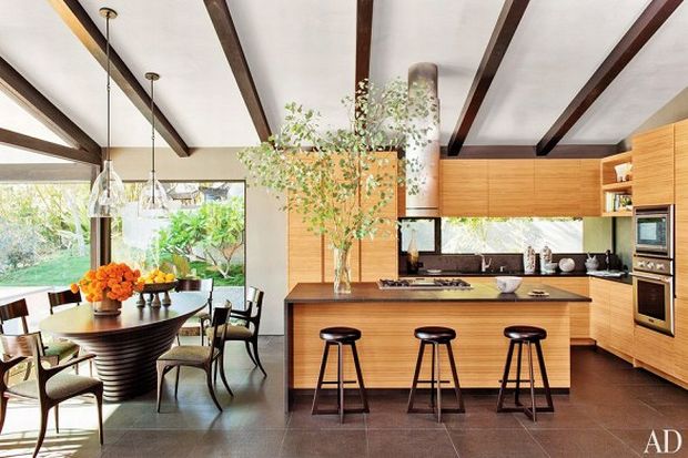 Chrissy+Teigen, kitchen, ladylike