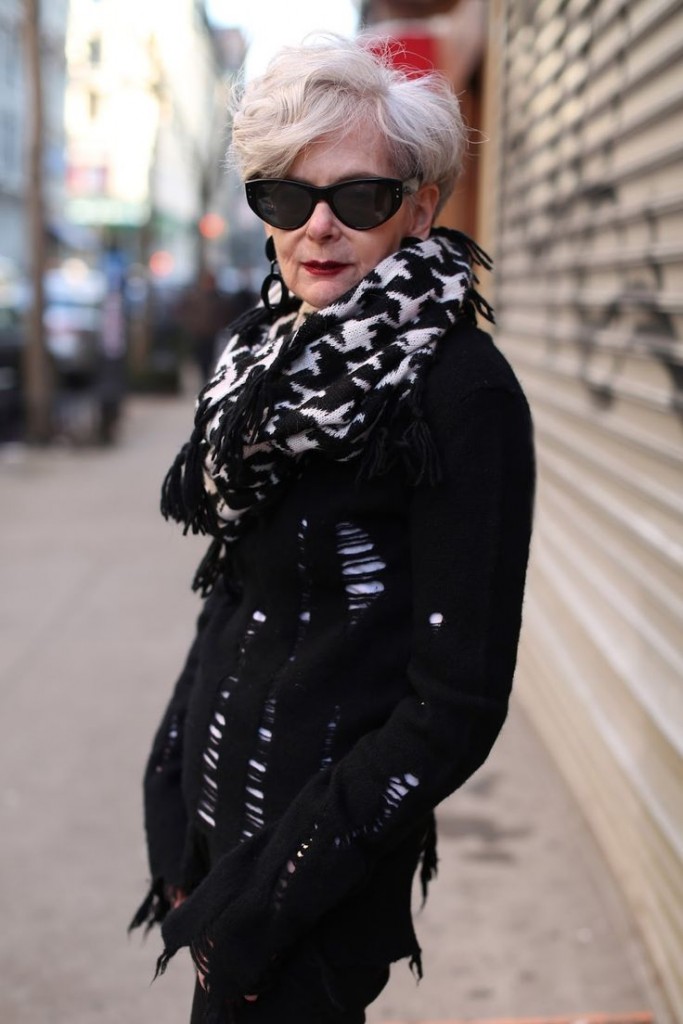 Accidental Icon, blogger, aged