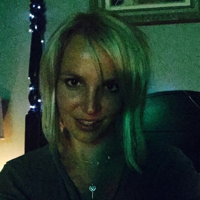 britney spears kare selfie