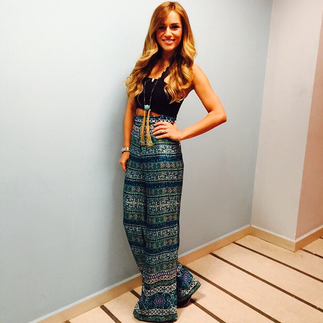 eleni tsolaki, pantelona, top,