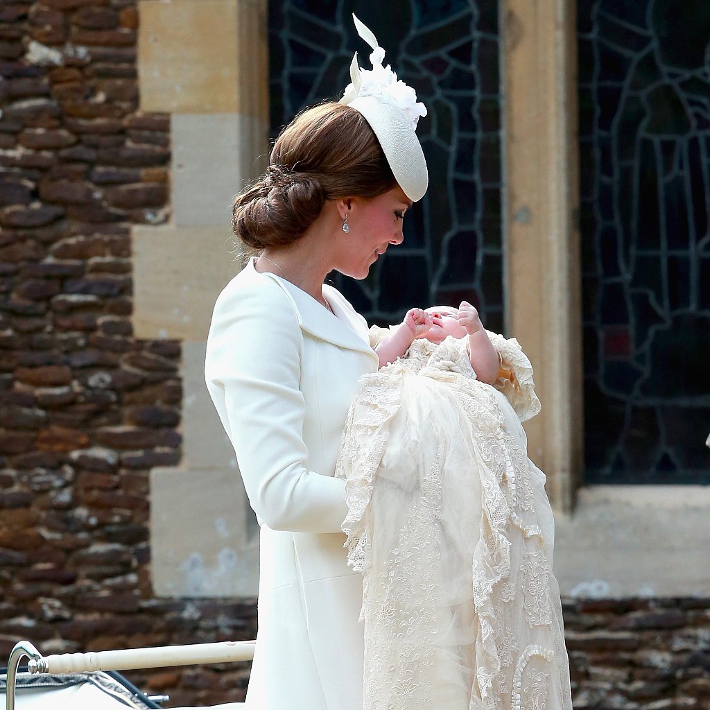 Kate-Middleton-Dress-Princess-Charlotte-Christening