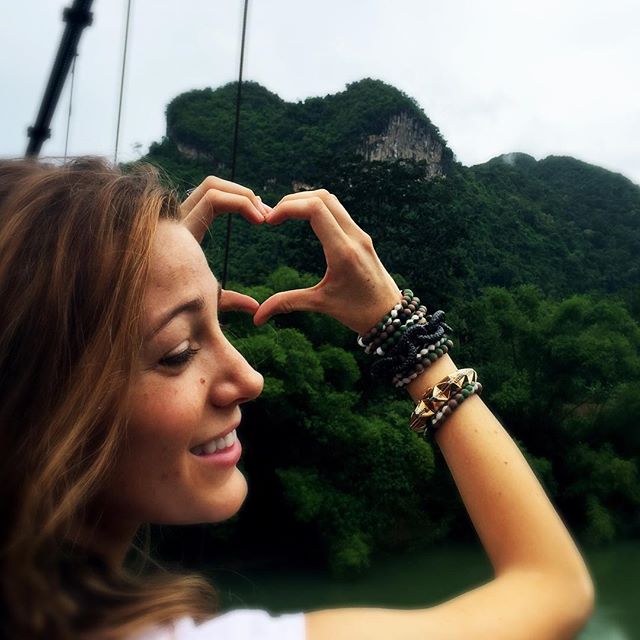 blake lively kastani