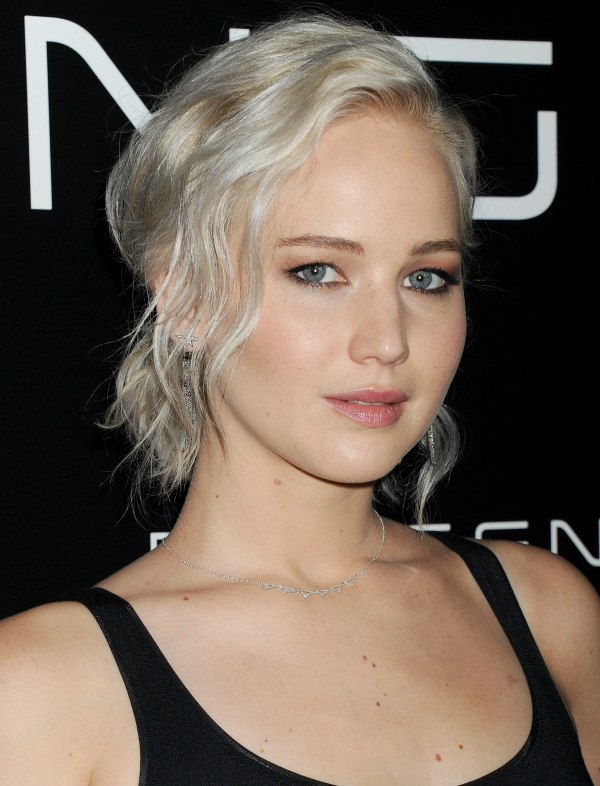 jennifer lawrence, bob, kare, gkri mallia