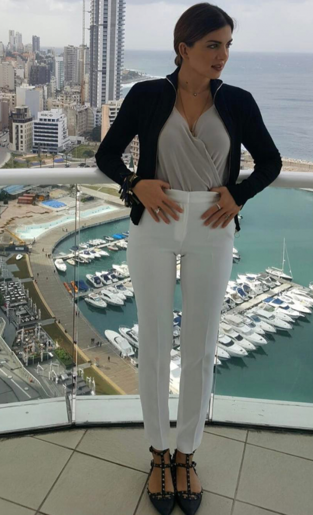 stamatina tsimtsili panteloni