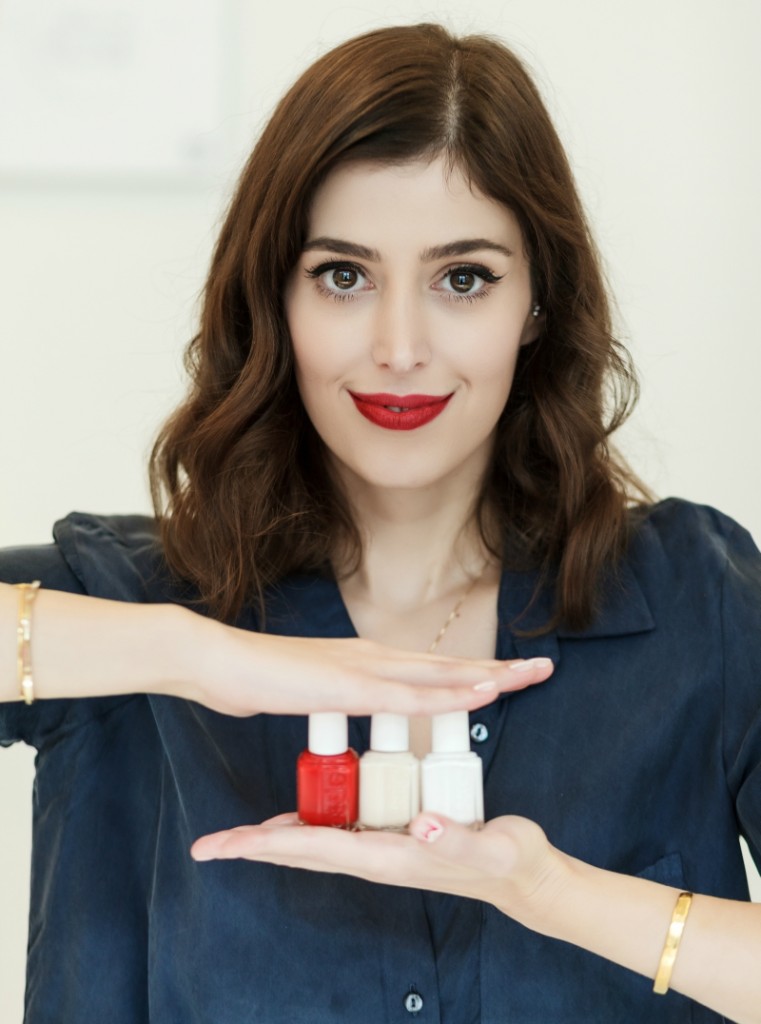 chrysa darsakli, essie mani