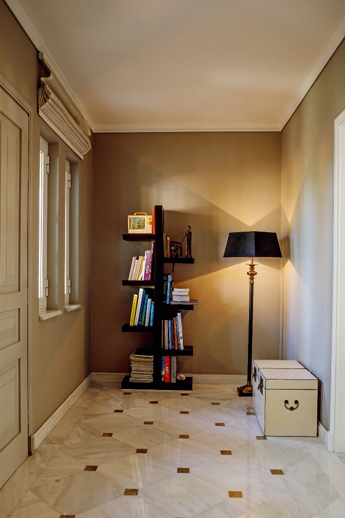 spiti mallerou, tefhos, october