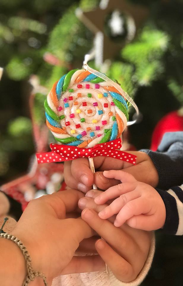 mpakogianis, paidia, xristougenna dentro