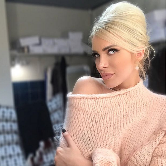 katerina kainourgiou, nude lips