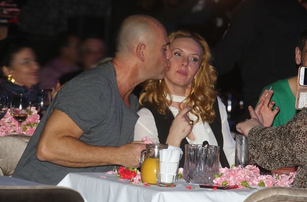 papoulia-sintrofos-2