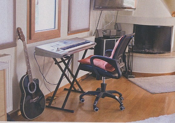 apostolia zoi spiti 6