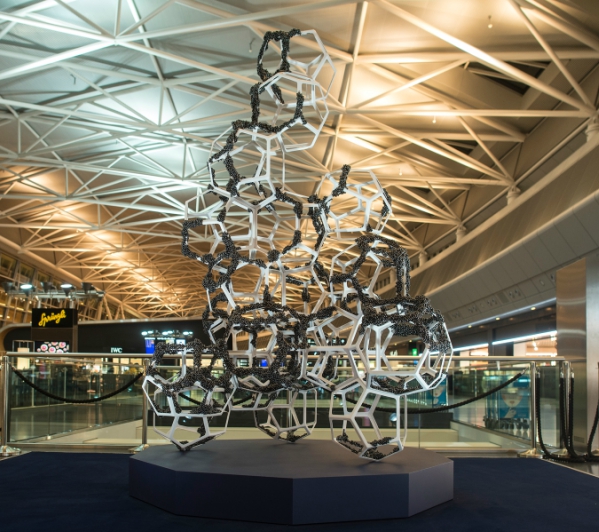 la_prairie_livingcellsbypaulcoudamy