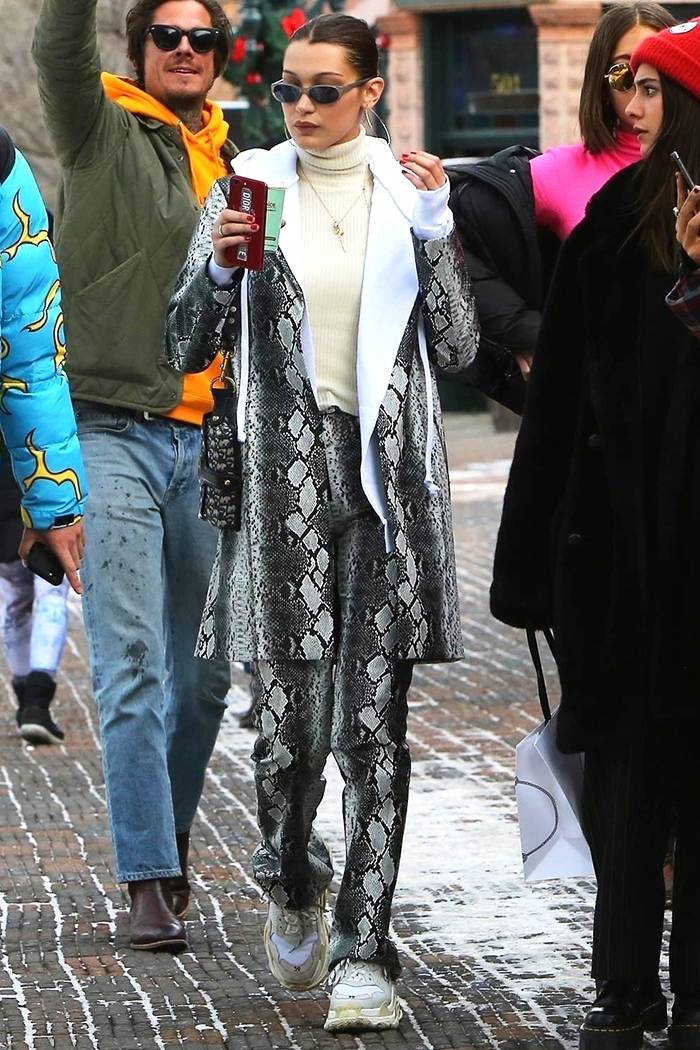 balenciaga-triple-s-sneakers-celebrities-246682-1515789049951-image.900x0c