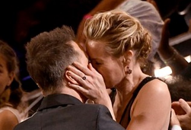 49D7784C00000578-5461515-image-a-89_1520215091881