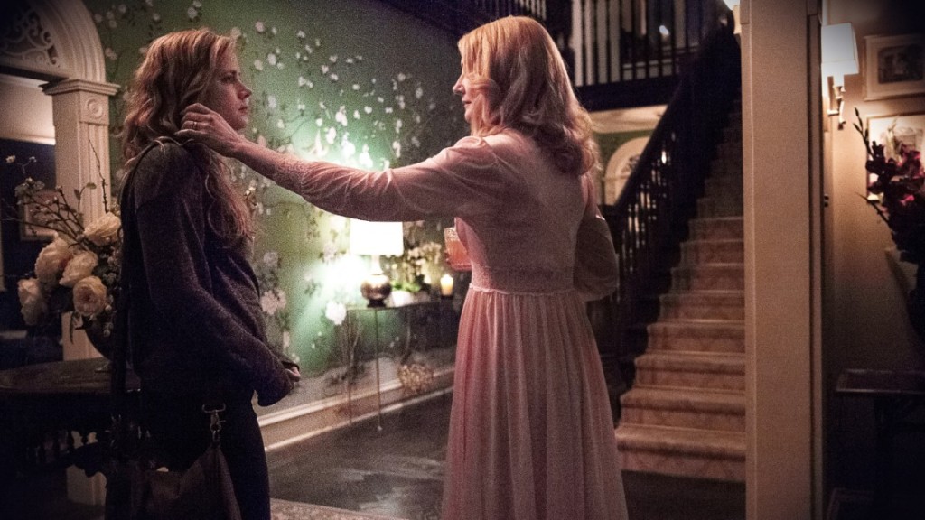 sharp objects, seires, tainies, σειρές, ταινίες,