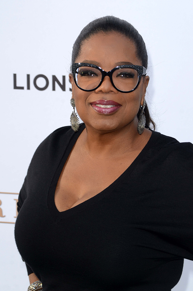 "Greenleaf" Series Premiere, The Lot, West Hollywood, CA. Pictured: Oprah Winfrey Ref: SPL1302489 150616 Picture by: Splash News Splash News and Pictures Los Angeles:310-821-2666 New York:212-619-2666 London:870-934-2666 photodesk@splashnews.com , σεξουαλική παρενόχληση
