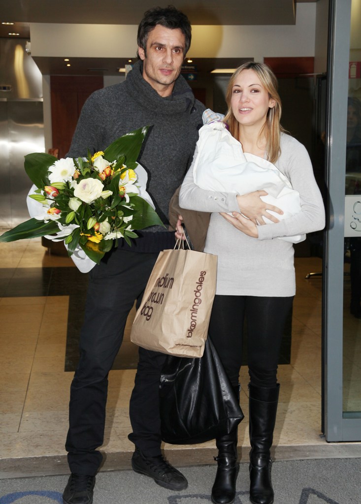 1368_MANOS_KARAMANIS_LINA_SAKA_2212012