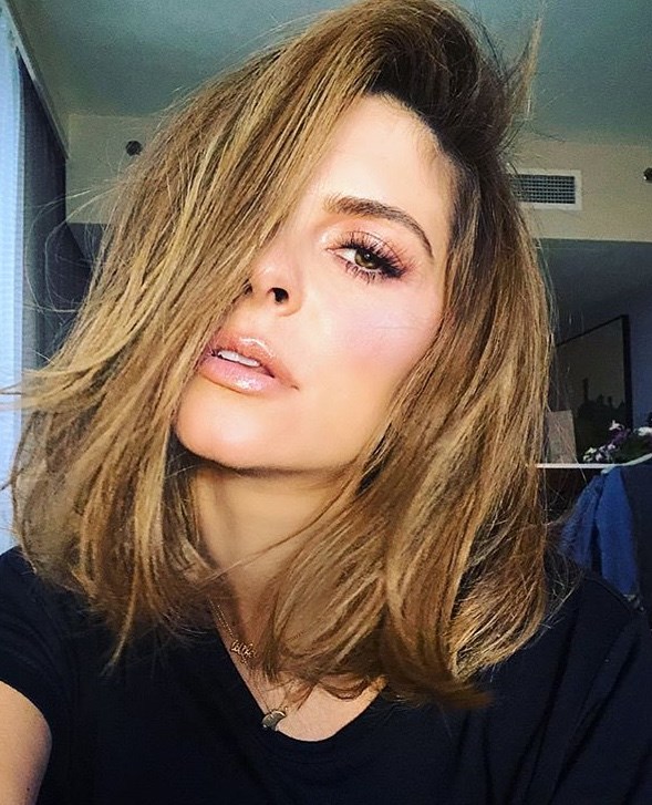 Μαρία-Μενούνος-καρέ