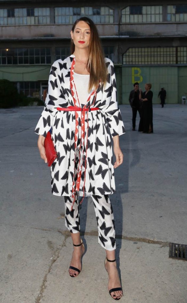 9554_XRISTIANA_GARGAROPOYLOY_952018