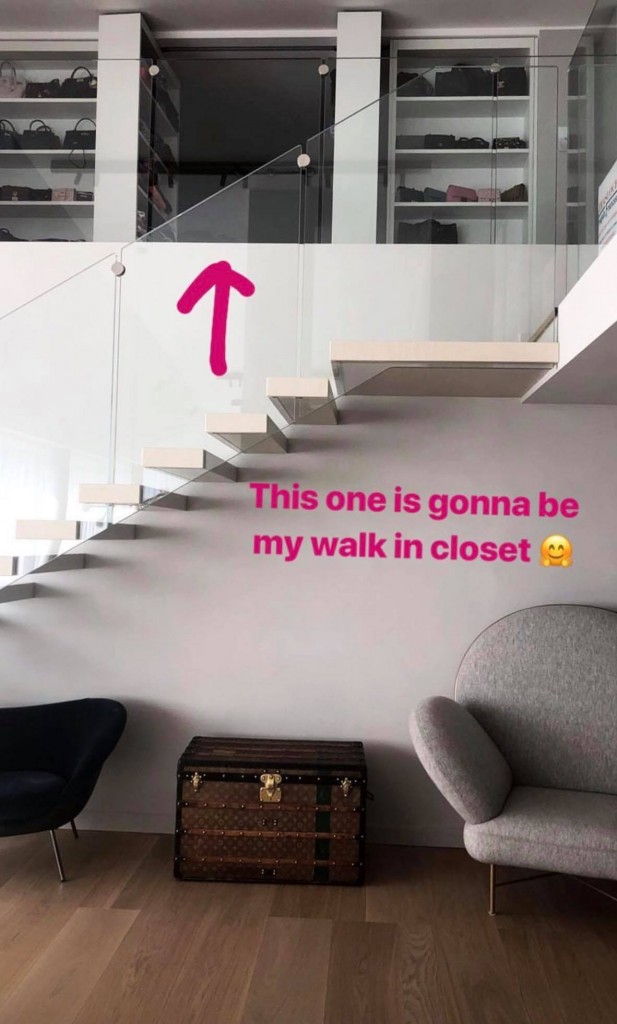 34178817_1758845474203195_6885502581796241408_n, σπίτι