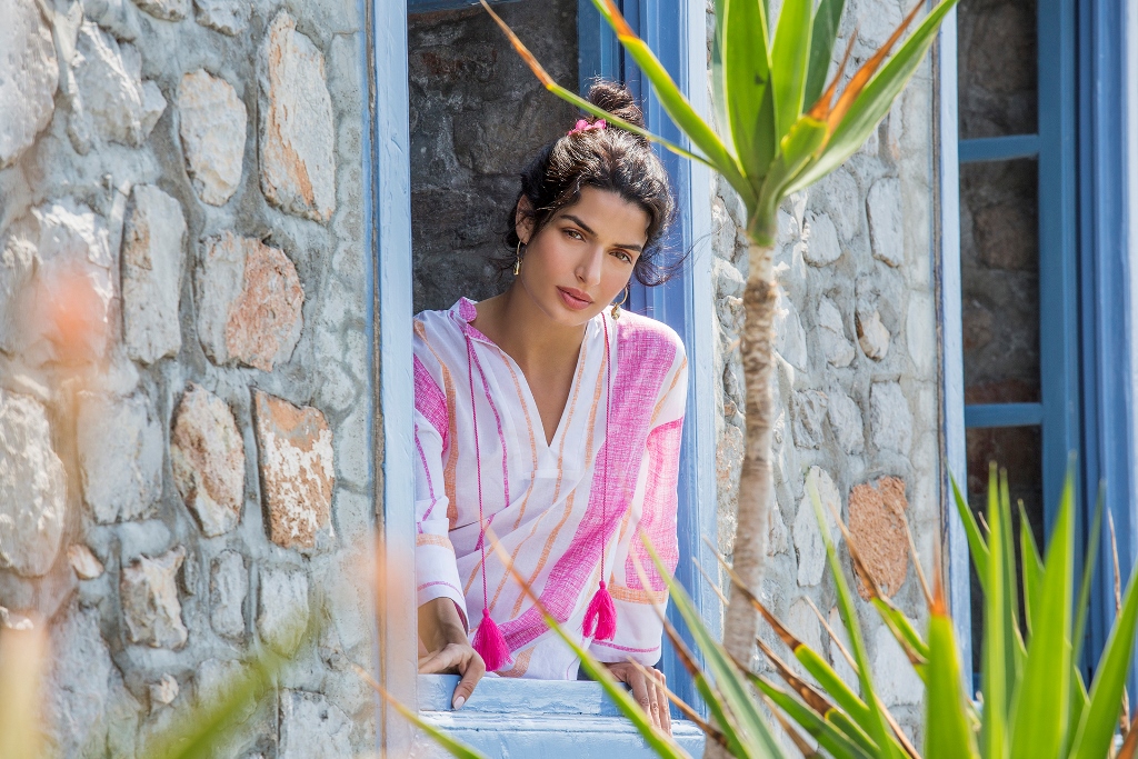 Η Η&Μ συνεχίζει το “Under The Sun”