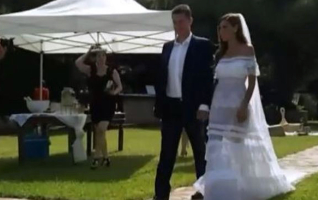 F56BFA71-6E50-4C35-8FA3-5B88FA593692