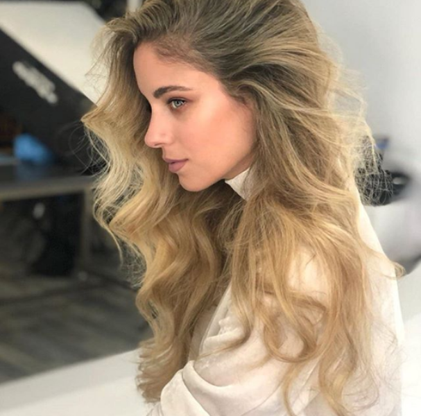 doukissa nomikou long hair 02