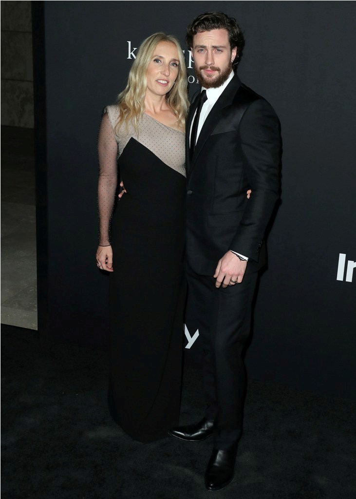 Celebrities at the 4th Annual InStyle Awards at The Getty Center in Los Angeles, CA. Pictured: Sam Taylor-Johnson,Aaron Taylor,Jennifer Aniston Ref: SPL5035653 221018 NON-EXCLUSIVE Picture by: SplashNews.com Splash News and Pictures Los Angeles: 310-821-2666 New York: 212-619-2666 London: 0207 644 7656 Milan: +39 02 4399 8577 Sydney: +61 02 9240 7700 photodesk@splashnews.com World Rights, No Austria Rights, No Germany Rights, No Switzerland Rights