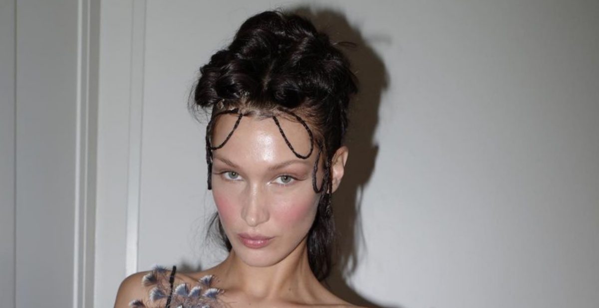 bella-hadid-sunburn-blush