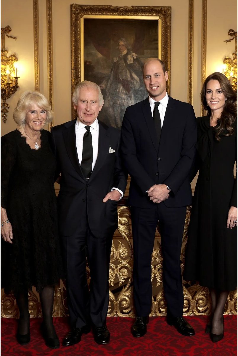 Ο Harry και η Meghan – Μετά το βασιλικό πορτρέτο, δίνουν στη δημοσιότητα τις δικές τους φωτογραφίες 18