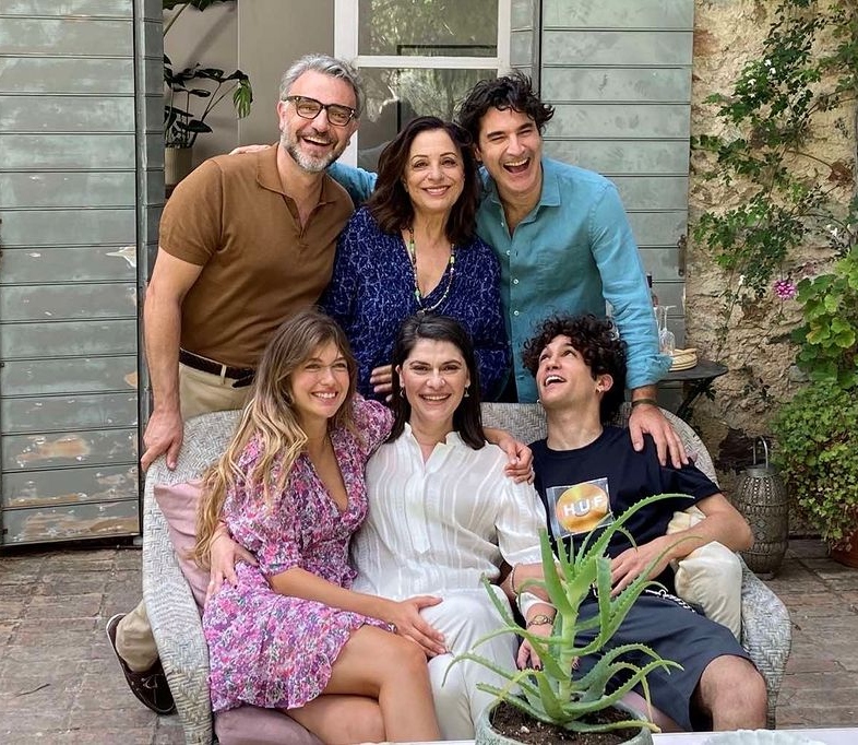 Χάρις Αλεξίου