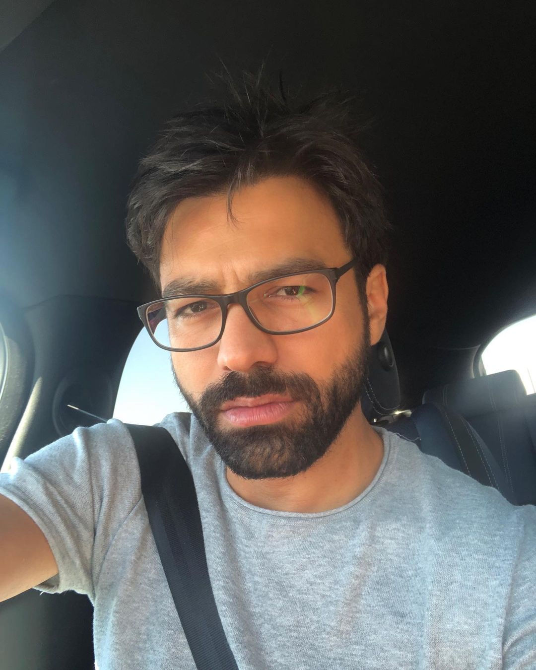 Ανδρέας Γεωργίου «Καίγεται η Ελλάδα και ο δημοσιογράφος αυτός