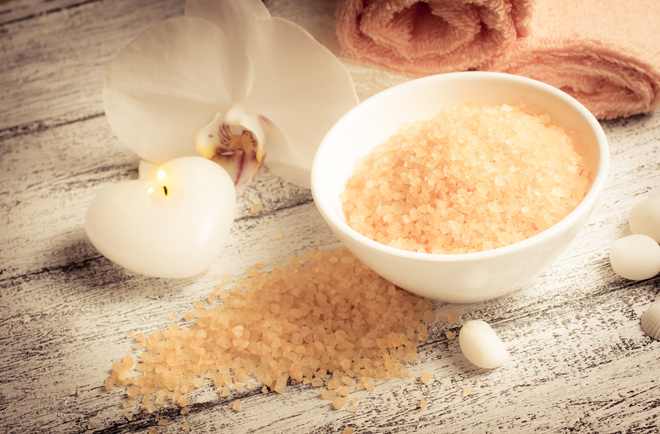 Αλάτι και σκραμπ για σπα