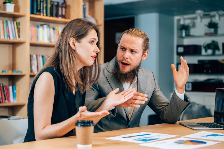 Συνάδελφοι διαφωνούν