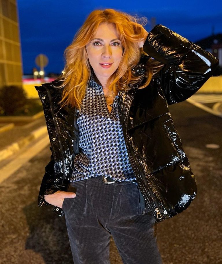 Σμαράγδα Καρύδη