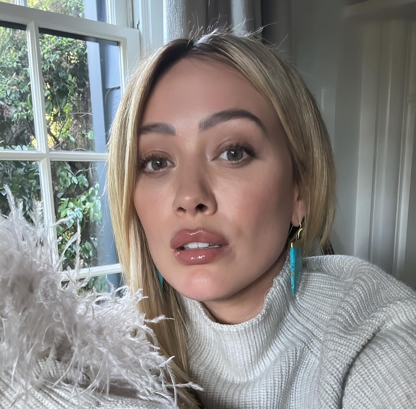 Έγκυος η Hilary Duff