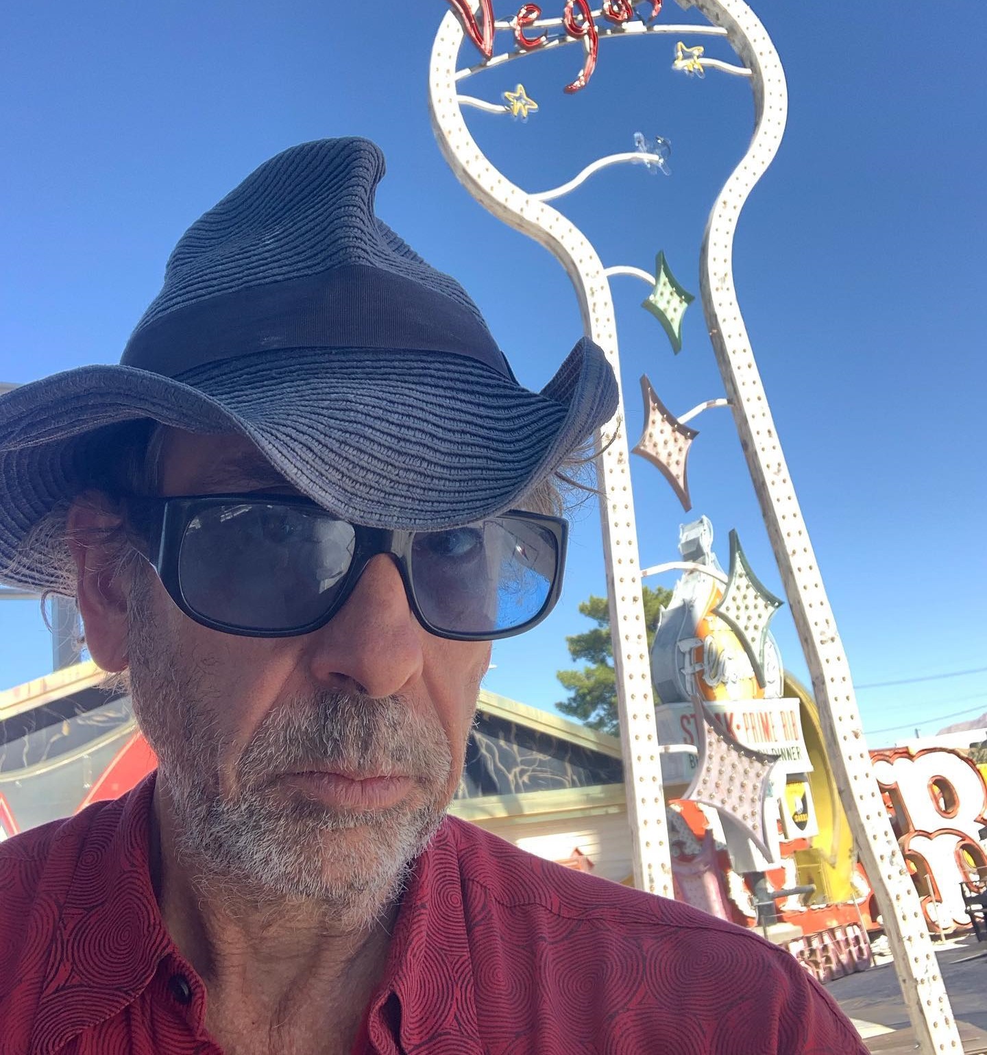 O Tim Burton στο The Neon Museum