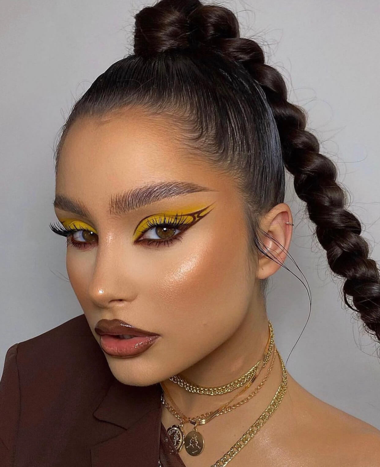 Μακιγιάζ με έντονο eyeliner